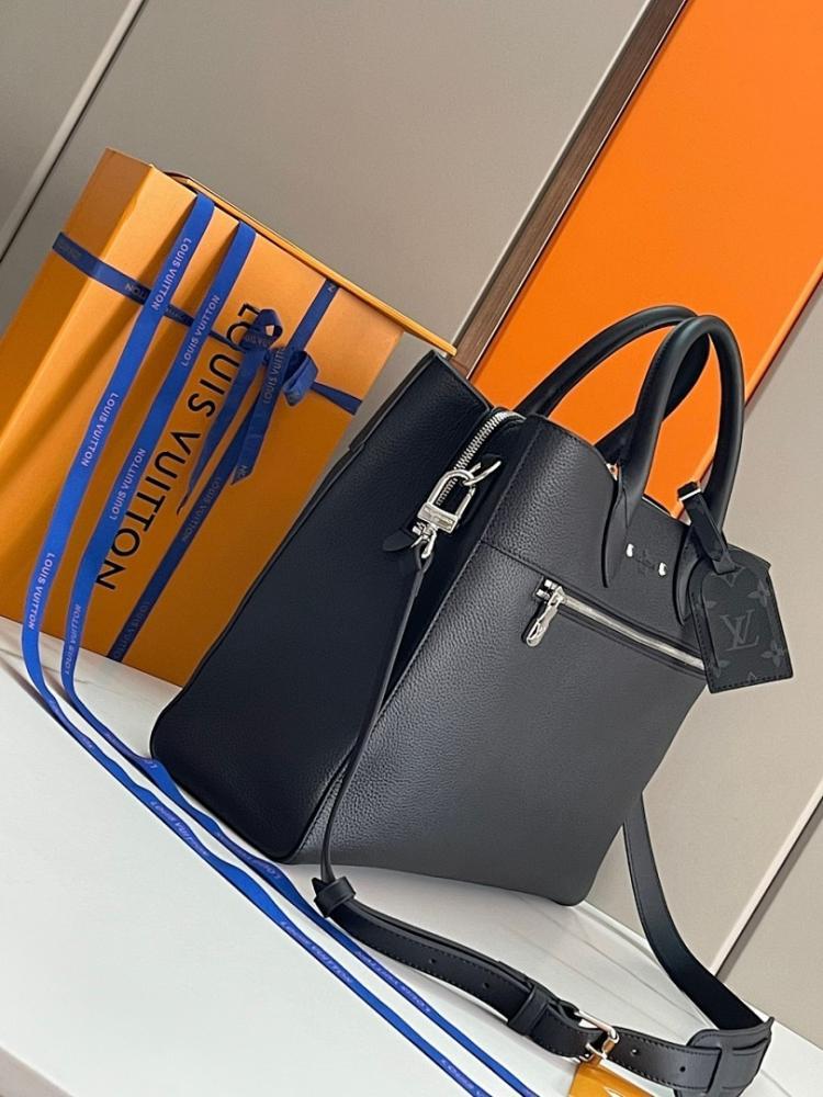 Stylish Refined Leather Shoulder Bag