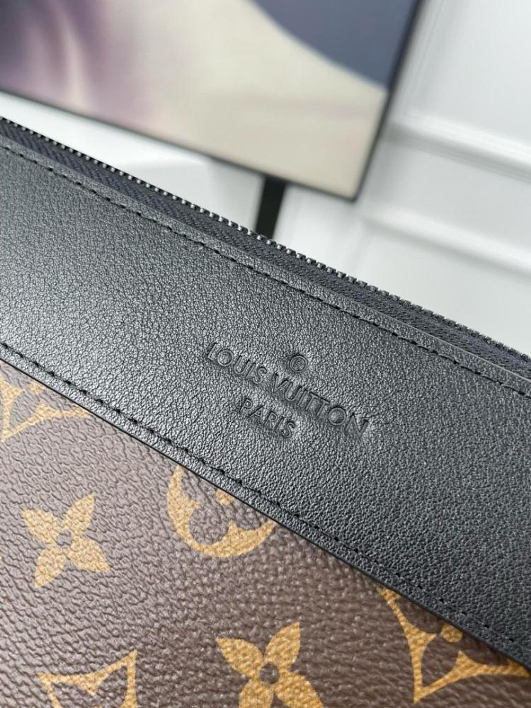 Italian-Inspired Elegant Top Handle Bag