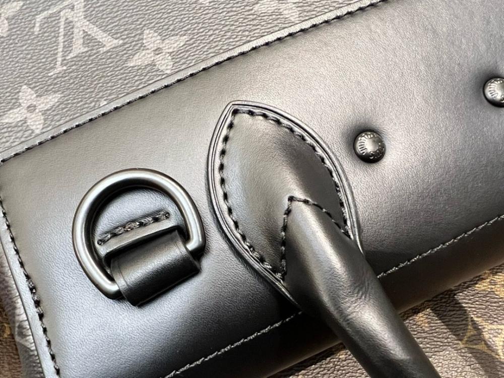 Stylish Travel Bag – Special Edition