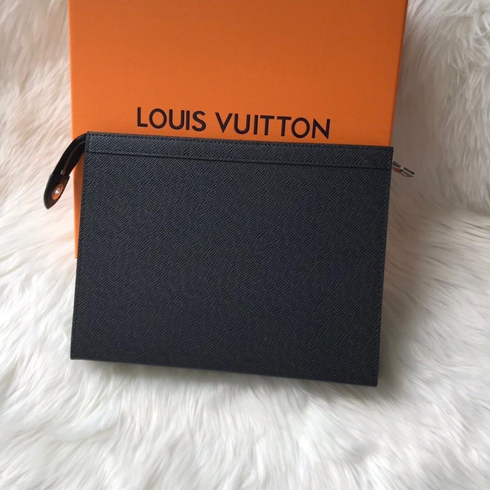 Modern Stylish Leather Top Handle Bag
