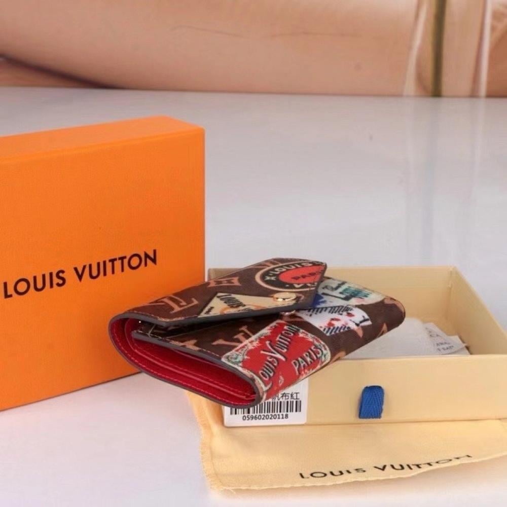 Italian-Inspired Elegant Leather Wallet