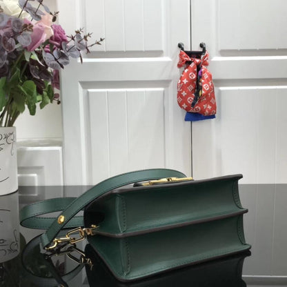 Classic Shoulder Bag