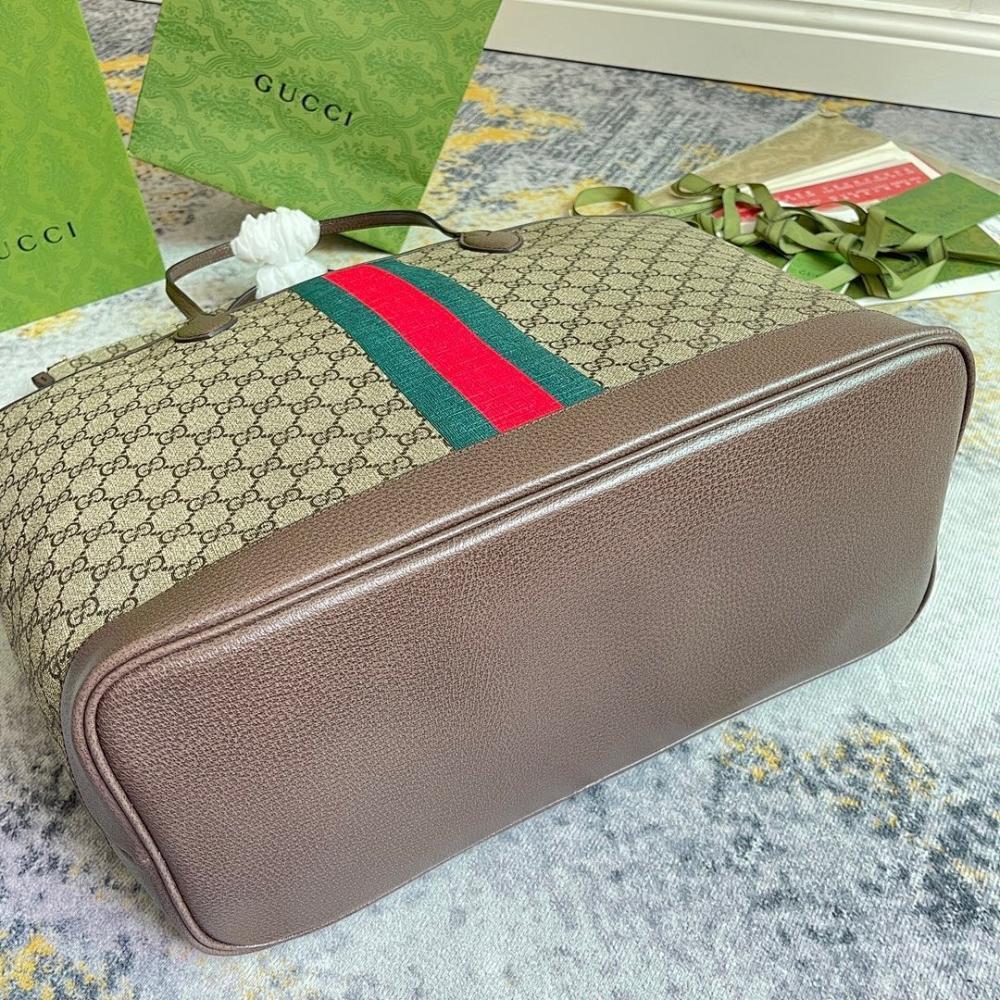 Classic Italian-Inspired Bag