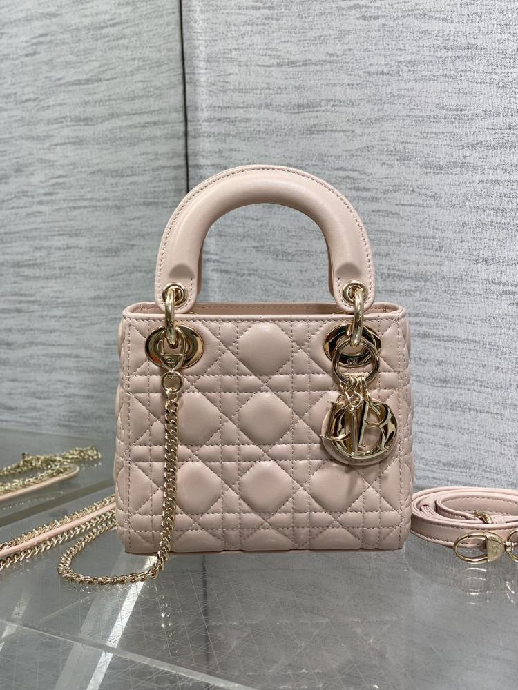 Elegant Leather Top Handle Bag