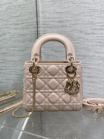 Elegant Leather Top Handle Bag