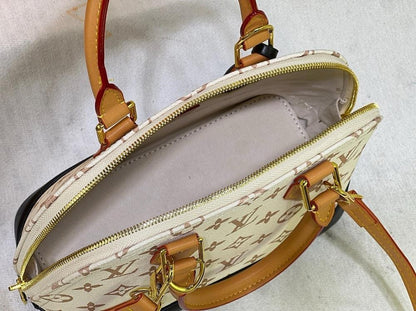 Luxury Stylish Leather Top Handle Bag