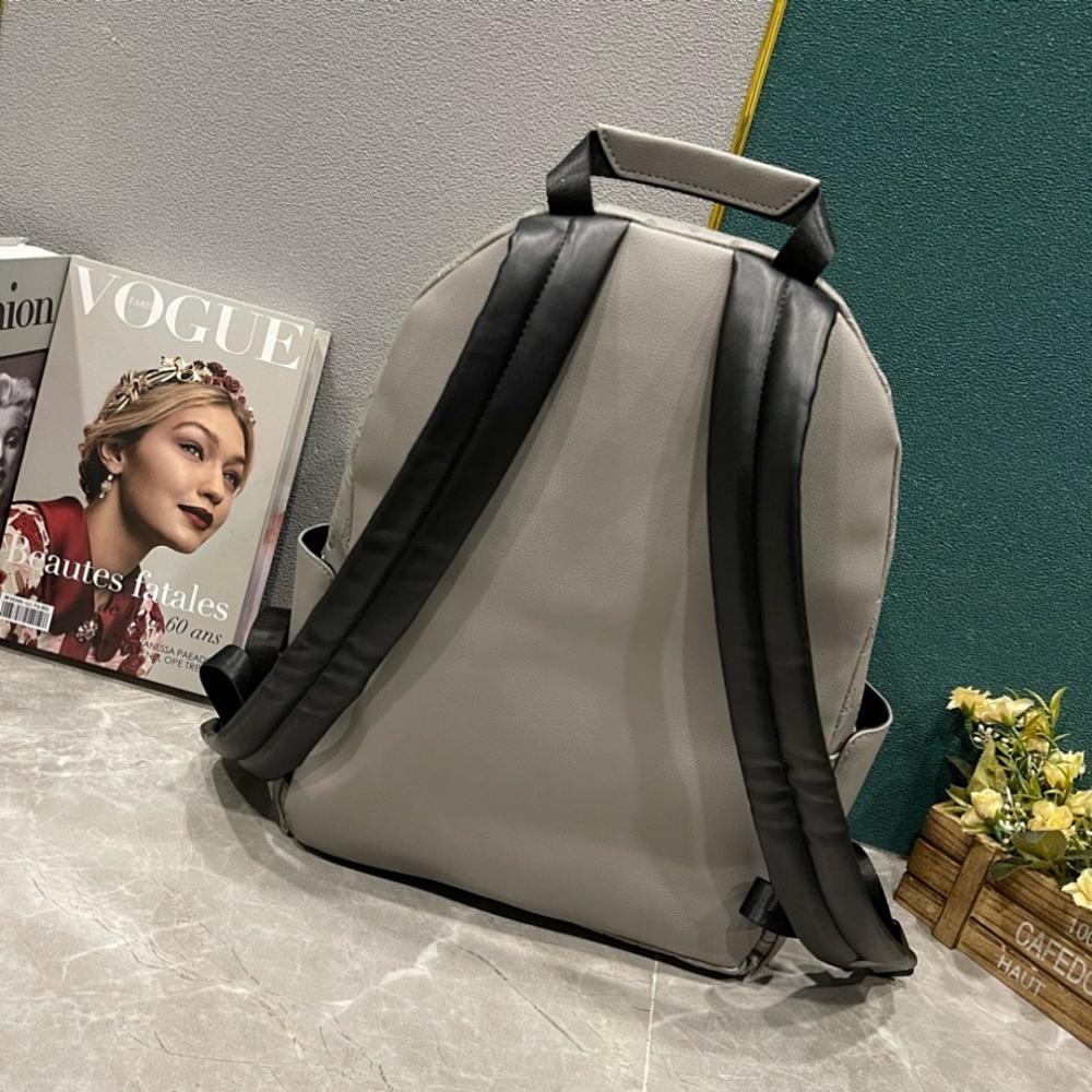 Modern Elegant Leather Bag – Special Edition