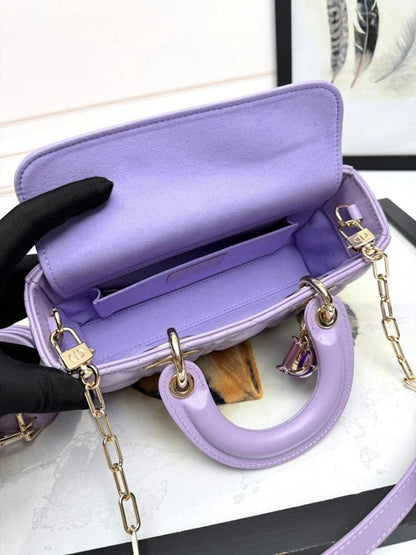Stylish Refined Gold Embroidered Lambskin Shoulder Bag
