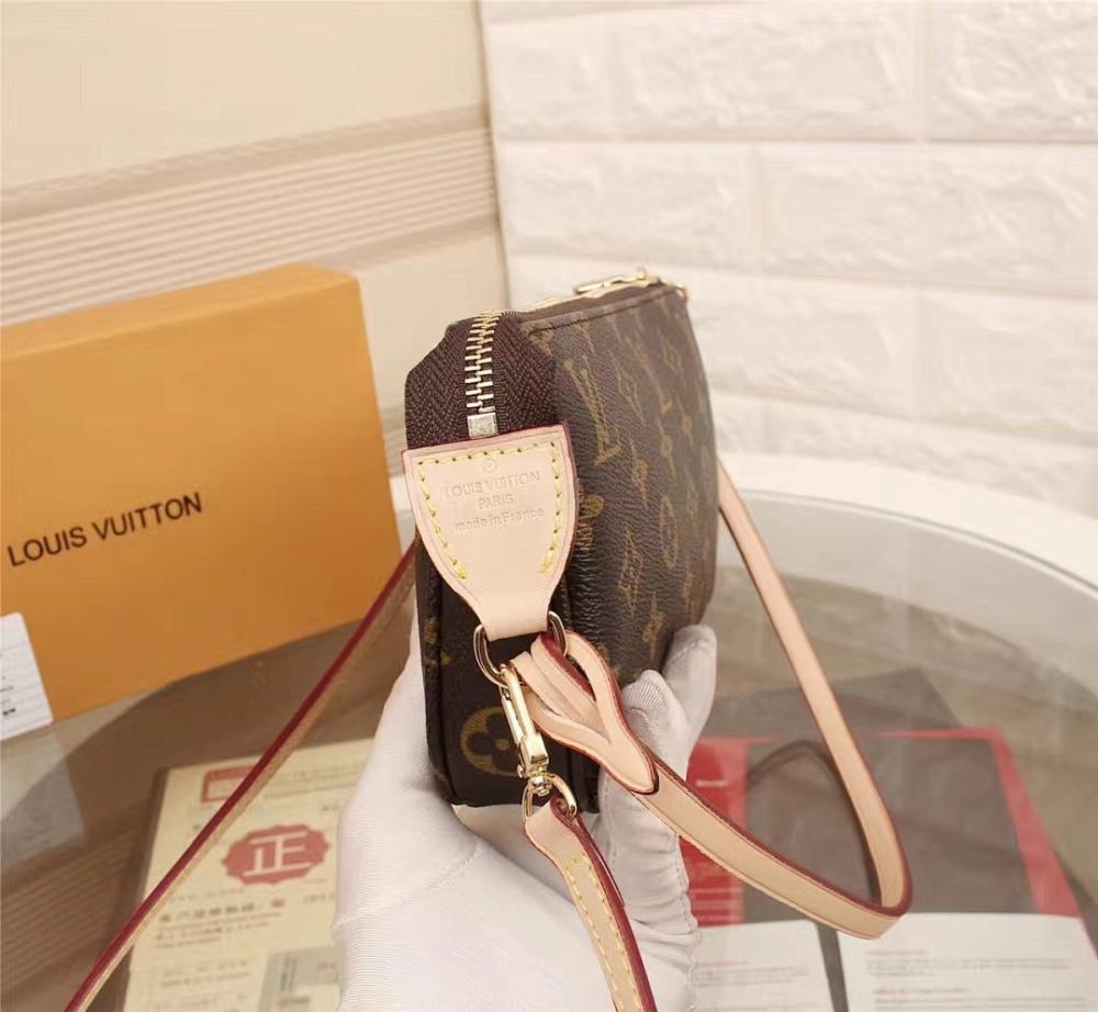 Modern Stylish Crossbody Bag