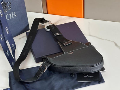 Elegant Refined Black Calfskin Shoulder Bag
