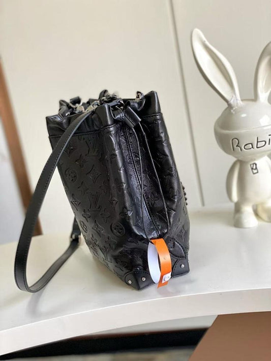 Stylish Premium Woven Lambskin Shoulder Bag
