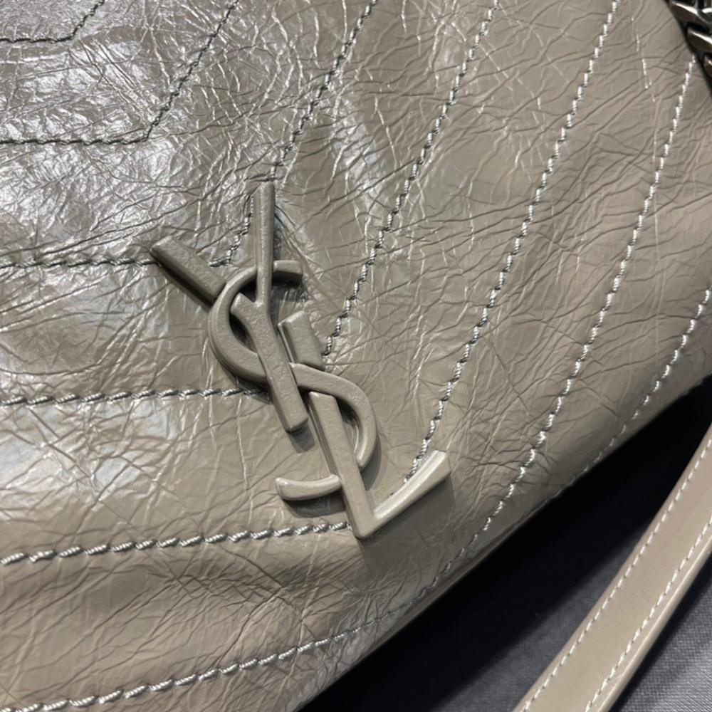 Luxury Leather Travel Bag – Special Edition