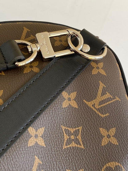 Luxury Refined Quilted Leather Shoulder Bag