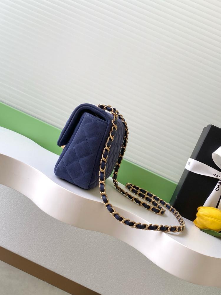 Classic Gold Leather Shoulder Bag