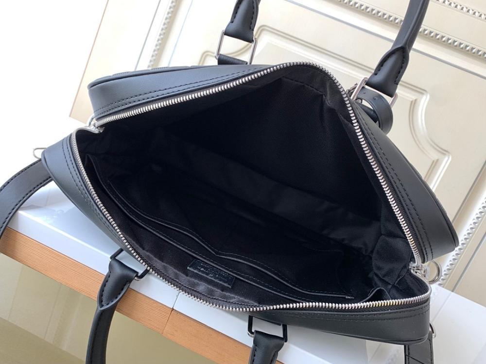 Modern Leather Shoulder Bag