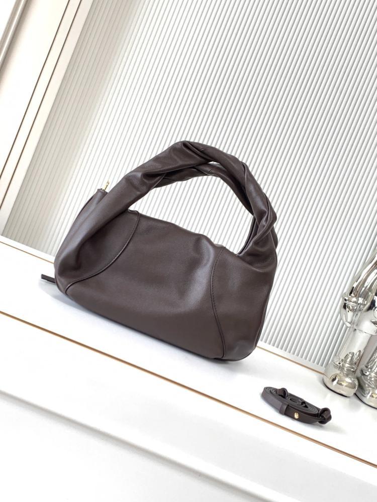 Classic Leather Shoulder Bag