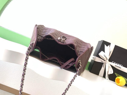 Classic Leather Bucket Bag