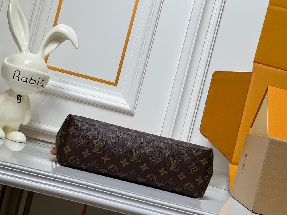 Speedy Bandouliere Monogram Leather Crossbody Bag