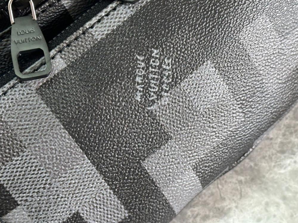 Stylish Shoulder Bag – Limited Edition