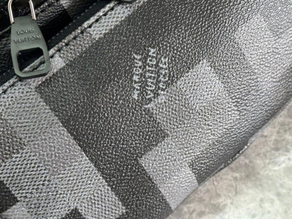 Stylish Shoulder Bag – Limited Edition