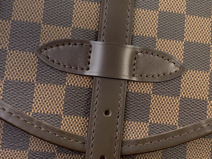 Classic Shoulder Bag