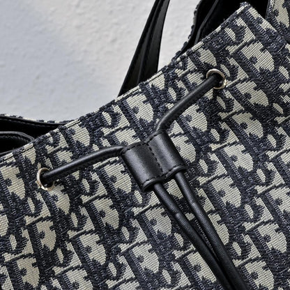 Classic Elegant Gold Embroidered Lambskin Bucket Bag – Special Edition