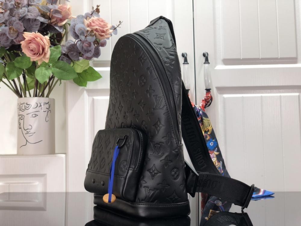 Elegant Shoulder Bag