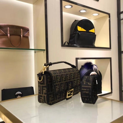 Luxury Elegant Leather Shoulder Bag