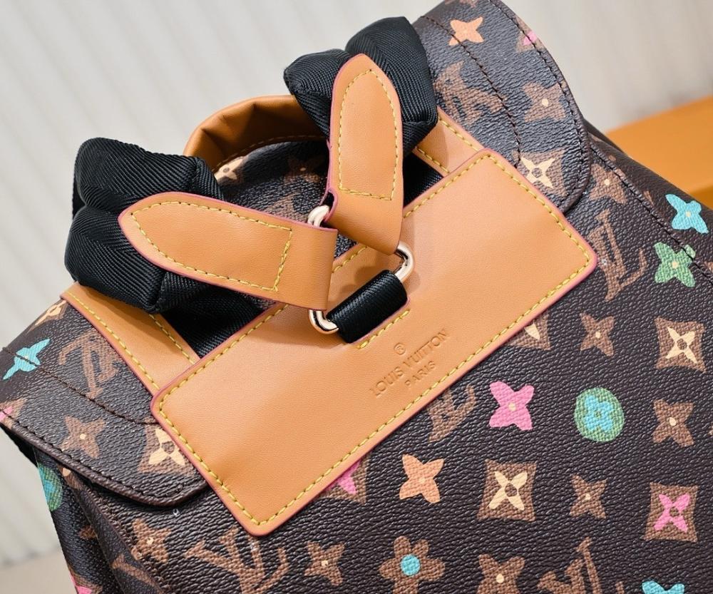 Italian-Inspired Stylish Crossbody Bag