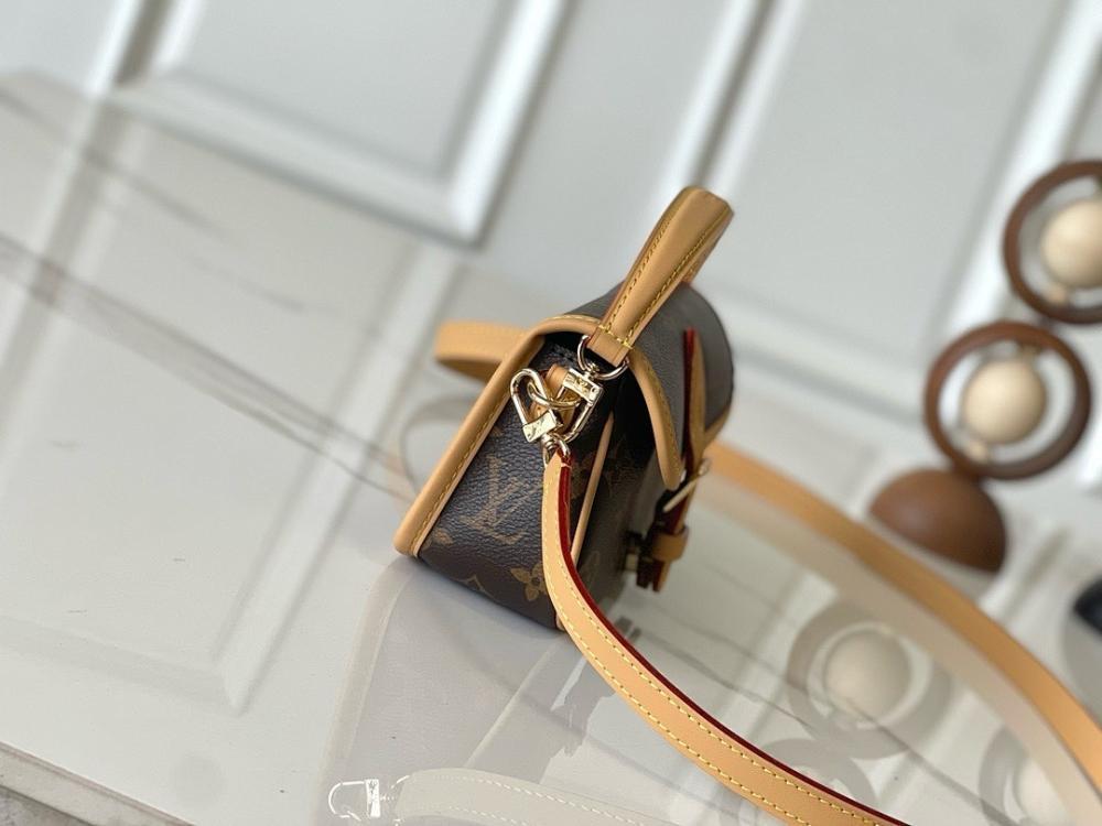 Stylish Leather Crossbody Bag – Limited Edition
