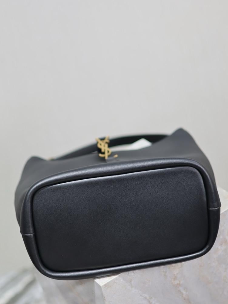 Classic Elegant Leather Bucket Bag – Special Edition