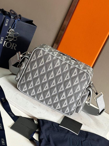 Modern Refined Grey Calfskin Shoulder Bag