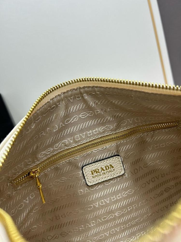 Classic Modern Leather Top Handle Bag