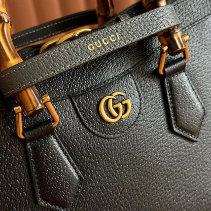 Stylish Crossbody Bag – Limited Edition
