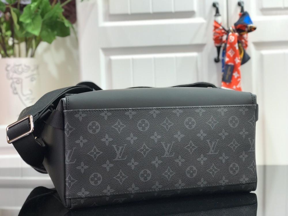 Messenger Bag