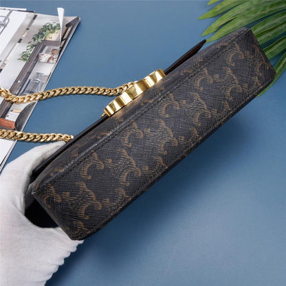Elegant Shoulder Bag