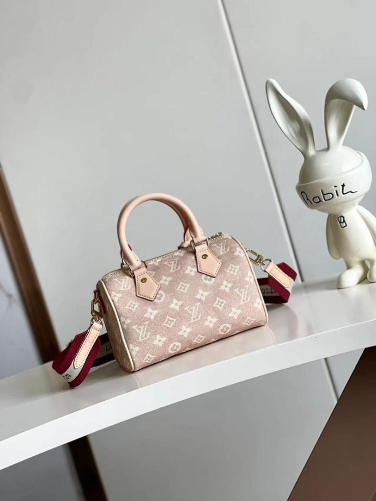 Modern Stylish Leather Shoulder Bag