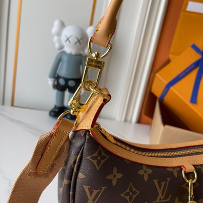 Stylish Refined Monogram Canvas Shoulder Bag