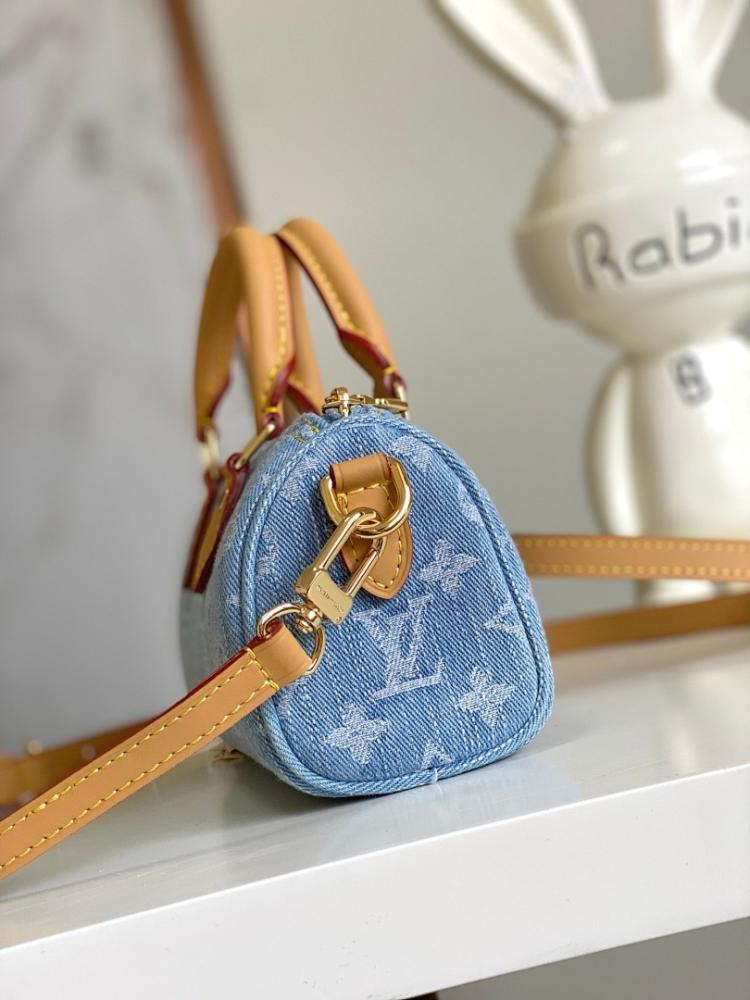 Italian-Inspired Luxury Blue Woven Leather Shoulder Bag