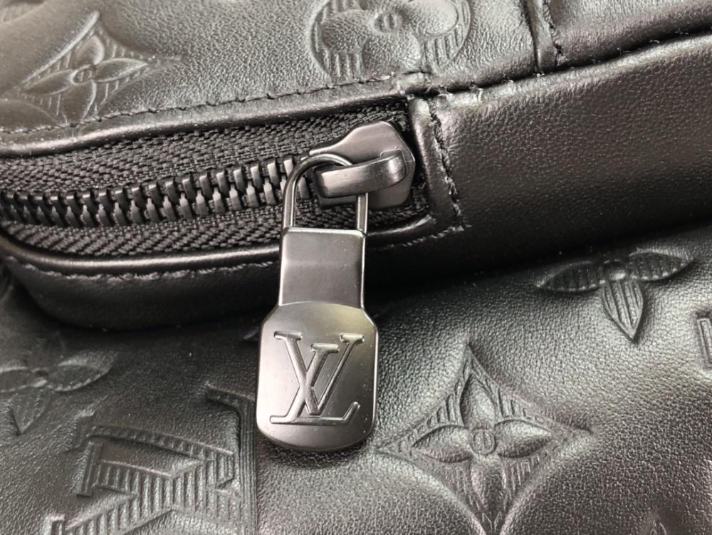 Elegant Shoulder Bag