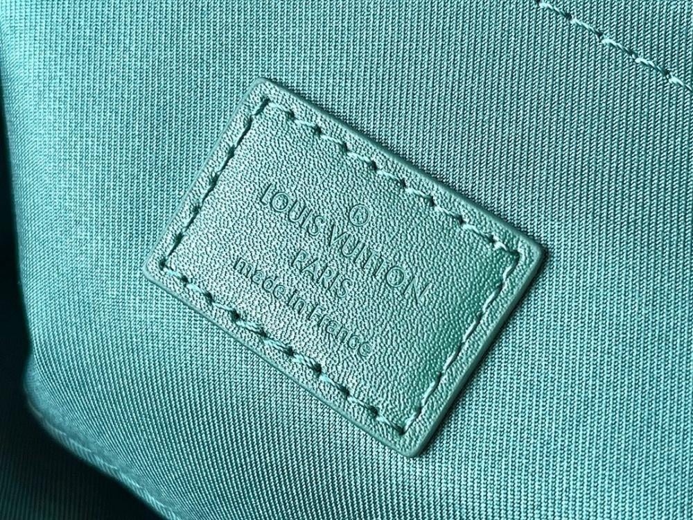 Classic Canvas Crossbody Bag – Limited Edition
