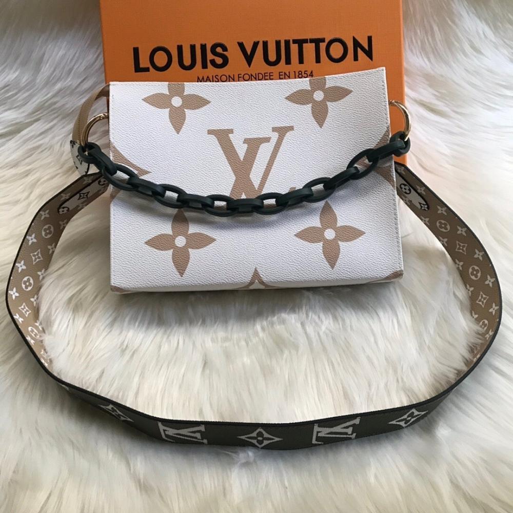 Modern Travel Bag – Limited Edition