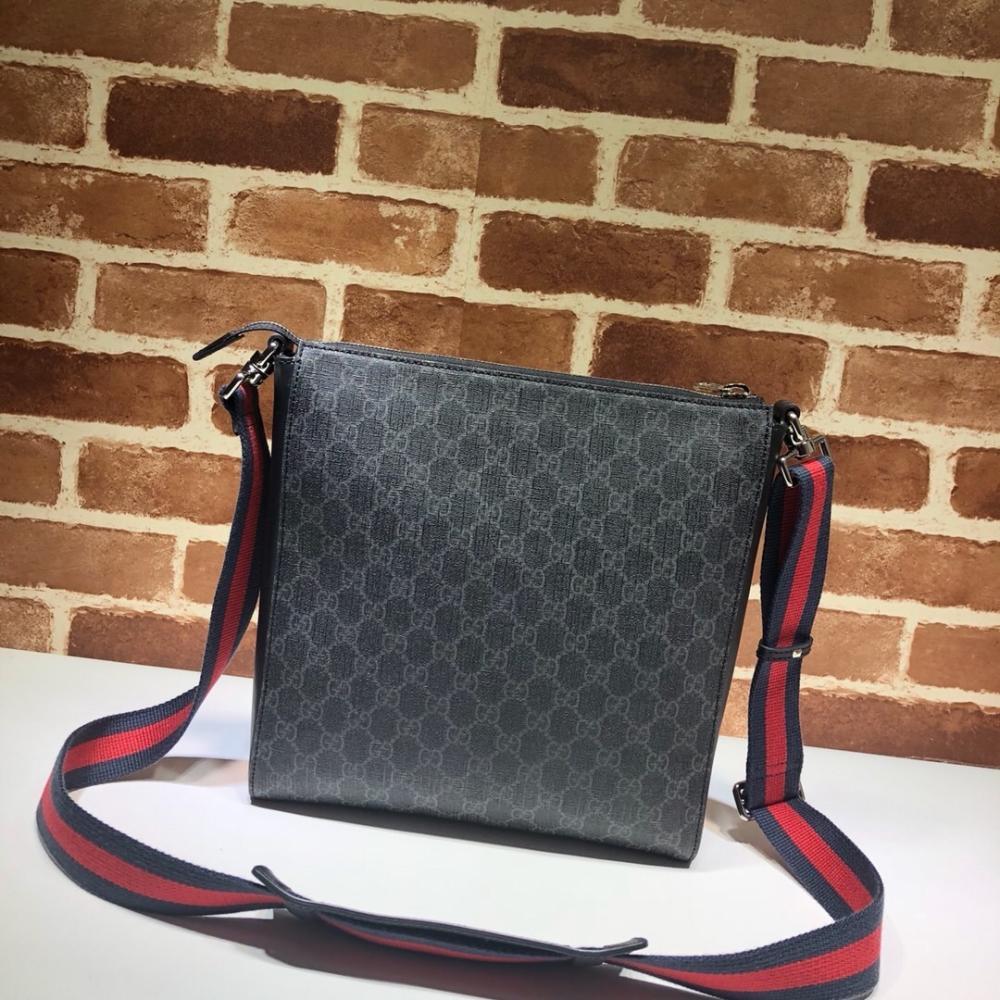 Classic Leather Shoulder Bag