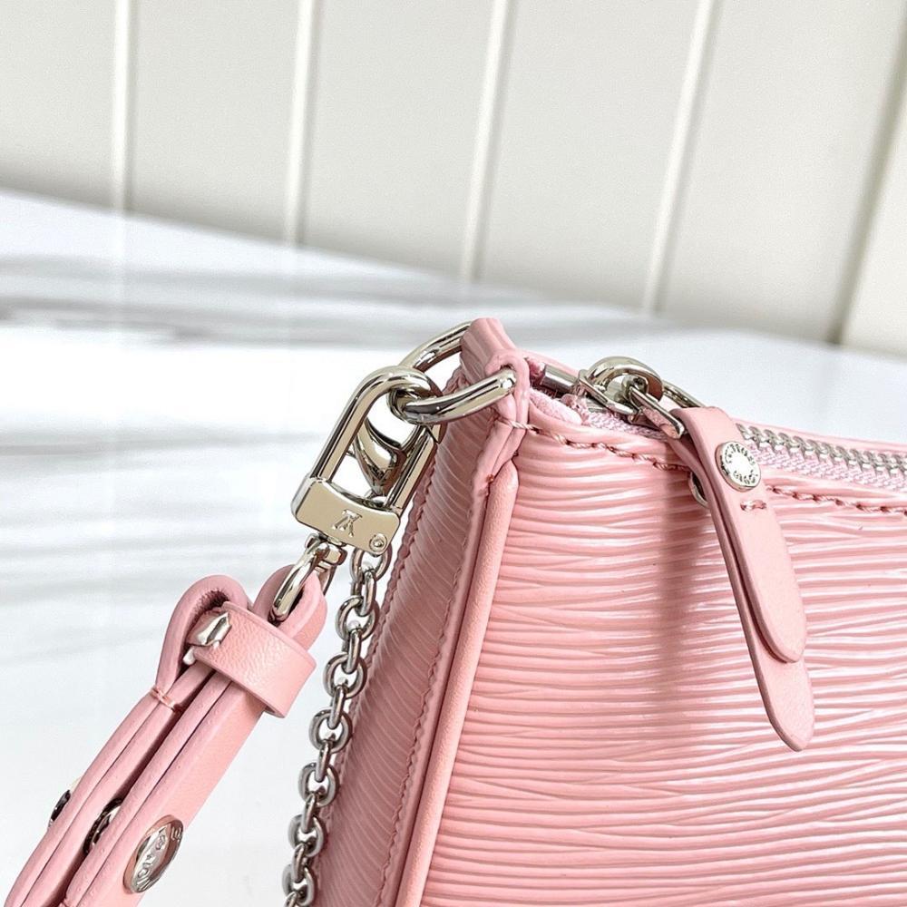 Luxury Elegant Leather Shoulder Bag – Limited Edition