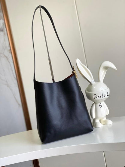 Modern Luxury Quilted Leather Shoulder Bag
