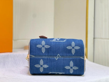 Modern Stylish Leather Top Handle Bag