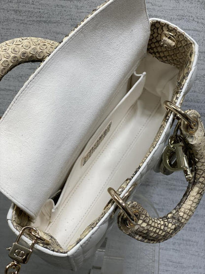 Elegant Leather Top Handle Bag