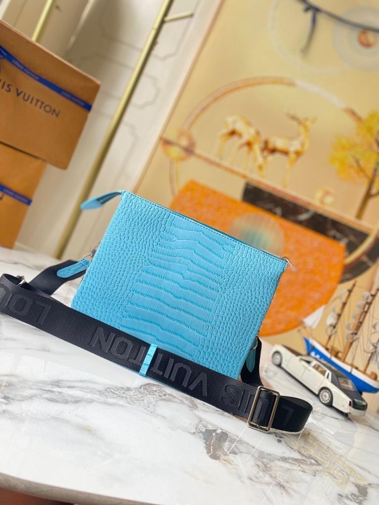 Baguette Leather Shoulder Bag