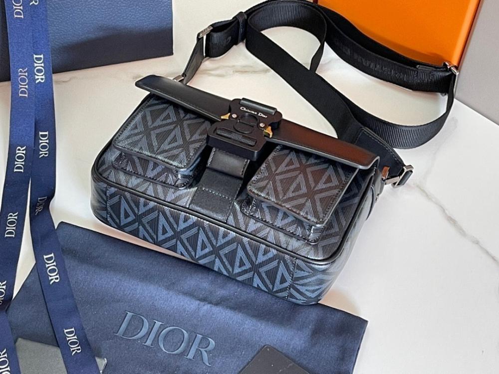 Italian-Inspired Luxury Grey Leather Shoulder Bag