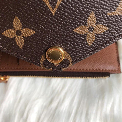 Classic Elegant Leather Wallet